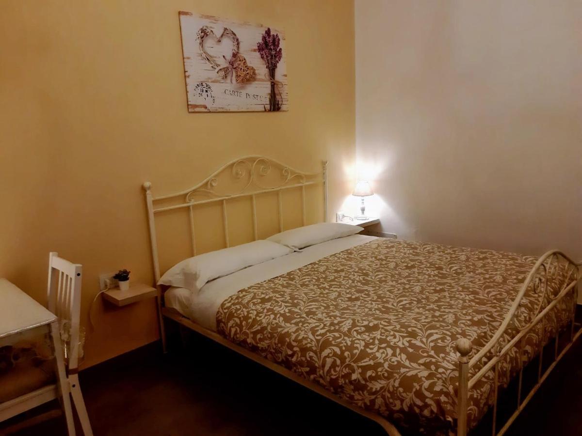 Bed and Breakfast A Due Passi Da Genua Exterior foto